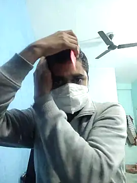 Ishan003 online show from December 2025 02:37:02 PM