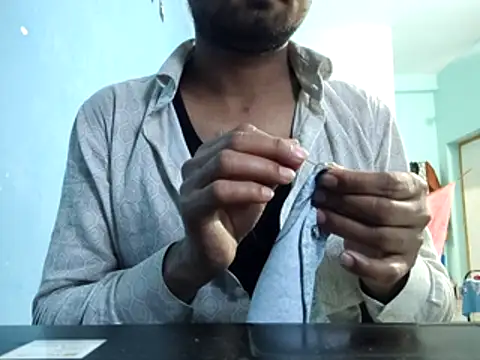 Snapshot of Ishan003 chatting on February 2026 02:10:02 AM Ishan003 online show from February 2026 02:10:02 AM