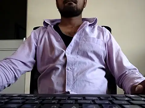 Snapshot of Ishan003 chatting on February 2026 06:51:01 AM Ishan003 online show from February 2026 06:51:01 AM