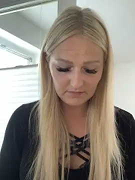 MaryVanilly online show from June 2026 05:15:02 PM