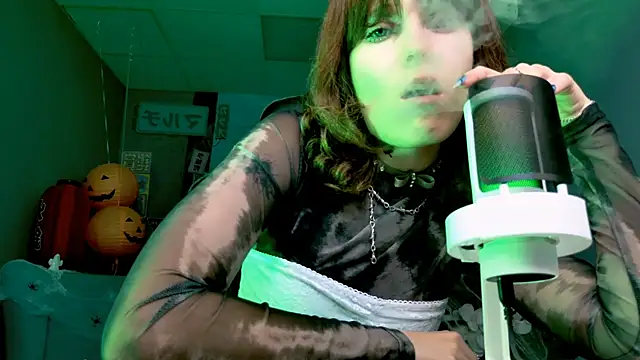 LolaAsmus online show from October 2025 06:47:01 AM