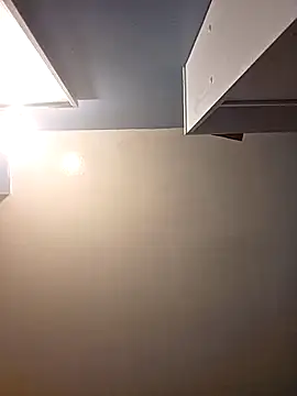 Jovende28 online show from November 2025 11:33:01 AM