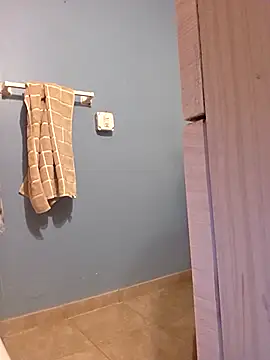 Jovende28 online show from December 2025 10:31:02 AM