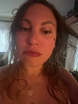 Snapshot of Yanacool007 chatting on January 2025 10:42:02 AM Yanacool007 online show from January 2025 10:42:02 AM