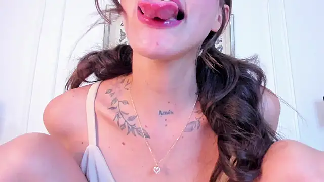 Vennus gir online show from December 2024 10:56:02 PM