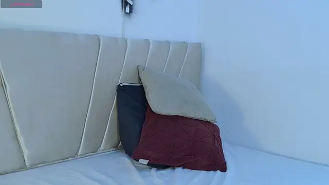 mikoto urab online show from December 2025 07:44:01 PM