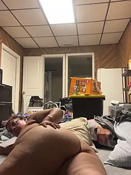 munchbutt28 online show from June 2026 12:22:01 AM