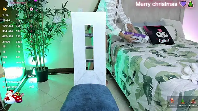 Snapshot of natty_romanof_18 chatting on December 2024 03:54:02 PM natty romanof 18 online show from December 2024 03:54:02 PM