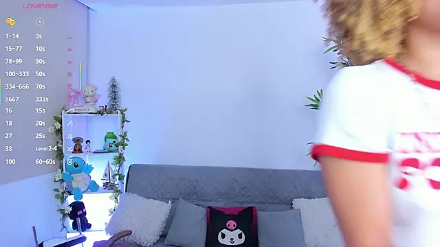 Snapshot of natty_romanof_18 chatting on September 2025 10:15:02 AM natty romanof 18 online show from September 2025 10:15:02 AM