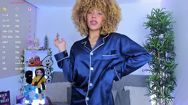 Snapshot of natty_romanof_18 chatting on September 2025 12:08:02 PM natty romanof 18 online show from September 2025 12:08:02 PM