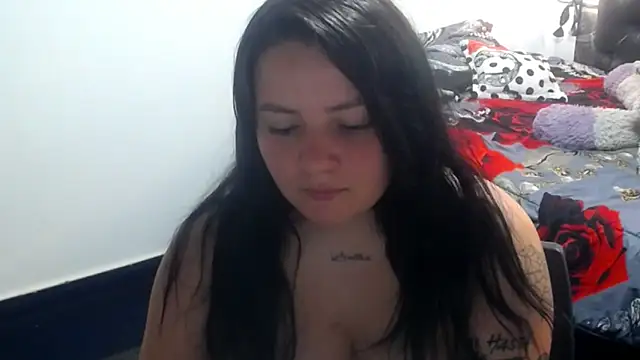 Snapshot of shopyymessyy chatting on January 2025 09:14:02 PM shopyymessyy online show from January 2025 09:14:02 PM