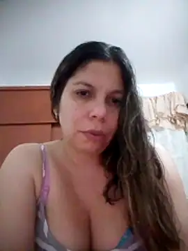 Carliina Soussa online show from September 2025 11:21:01 PM