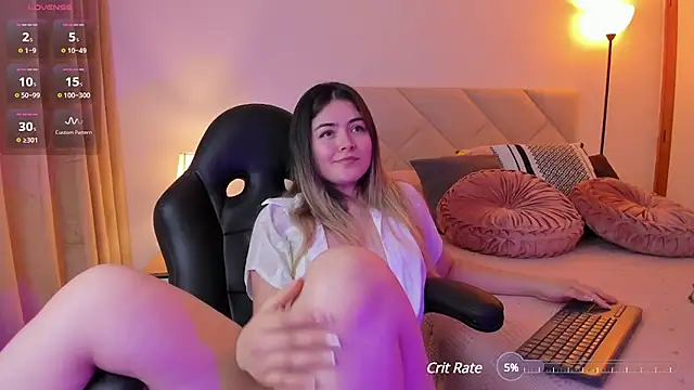 Lau Bee online show from February 2025 07:49:01 PM