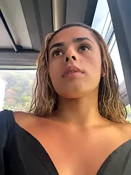 ZoeJohnsoon online show from November 2025 09:19:02 PM