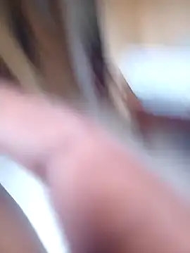 Snapshot of Kinng3 chatting on October 2025 05:32:02 PM Kinng3 online show from October 2025 05:32:02 PM