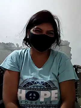 Snapshot of illay_love chatting on October 2025 03:18:02 AM illay love online show from October 2025 03:18:02 AM