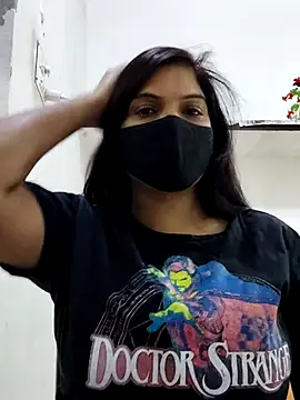 Snapshot of illay_love chatting on November 2025 05:22:01 PM illay love online show from November 2025 05:22:01 PM