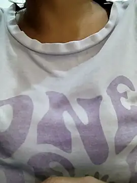 Snapshot of illay_love chatting on November 2025 05:28:02 AM illay love online show from November 2025 05:28:02 AM