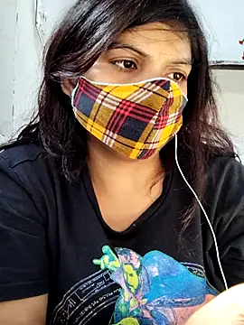 Snapshot of illay_love chatting on November 2025 06:56:02 AM illay love online show from November 2025 06:56:02 AM