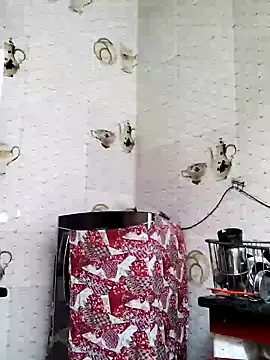 Snapshot of illay_love chatting on November 2025 06:28:01 AM illay love online show from November 2025 06:28:01 AM