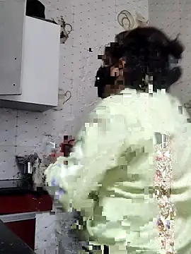 Snapshot of illay_love chatting on January 2026 06:05:02 AM illay love online show from January 2026 06:05:02 AM