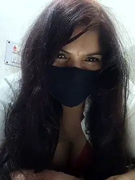 Snapshot of illay_love chatting on January 2026 06:31:02 PM illay love online show from January 2026 06:31:02 PM