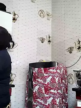 Snapshot of illay_love chatting on January 2026 06:37:02 AM illay love online show from January 2026 06:37:02 AM