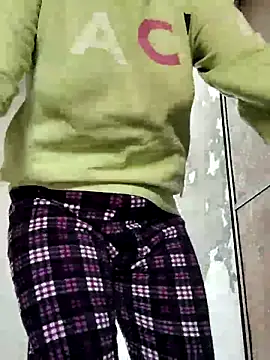 Snapshot of illay_love chatting on February 2026 06:22:01 AM illay love online show from February 2026 06:22:01 AM