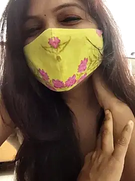 Snapshot of illay_love chatting on February 2026 06:22:02 PM illay love online show from February 2026 06:22:02 PM