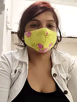 Snapshot of illay_love chatting on February 2026 07:40:01 PM illay love online show from February 2026 07:40:01 PM