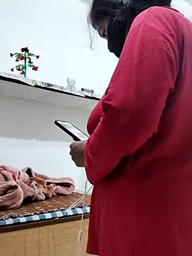 Snapshot of illay_love chatting on February 2026 02:40:01 AM illay love online show from February 2026 02:40:01 AM