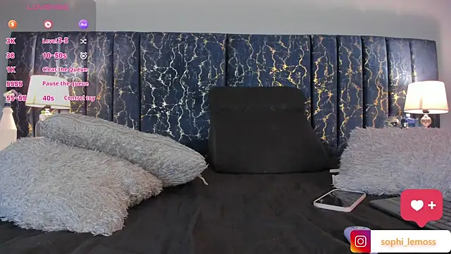 Snapshot of Sophia_Lemos chatting on November 2025 02:17:01 PM Sophia Lemos online show from November 2025 02:17:01 PM