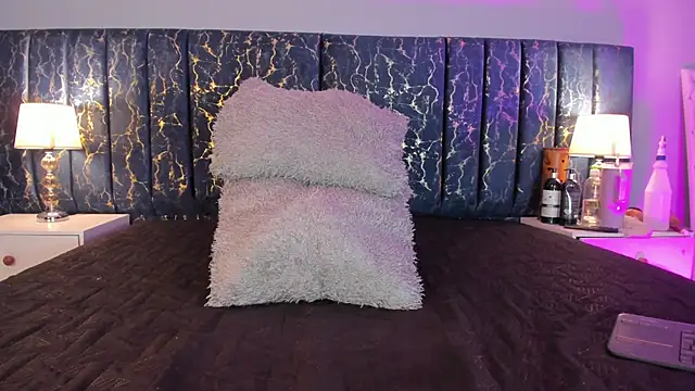 Snapshot of Sophia_Lemos chatting on December 2025 07:42:02 PM Sophia Lemos online show from December 2025 07:42:02 PM