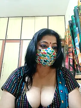 Ratna-777 online show from November 2025 06:54:02 PM