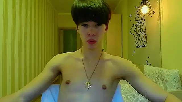 Snapshot of gayGamogey chatting on December 2024 12:13:01 PM gayGamogey online show from December 2024 12:13:01 PM