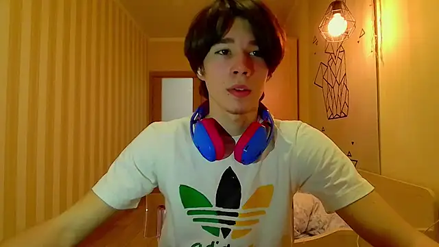 Snapshot of gayGamogey chatting on March 2025 07:23:01 PM gayGamogey online show from March 2025 07:23:01 PM