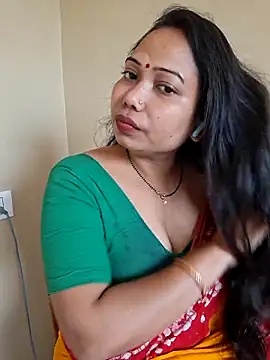 Snapshot of DREAM_GIRL-30 chatting on March 2026 04:18:01 AM DREAM GIRL-30 online show from March 2026 04:18:01 AM