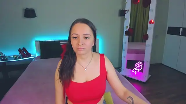 AngellLika online show from October 2025 12:49:02 PM