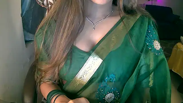 Cute-Tara online show from October 2025 04:16:01 PM