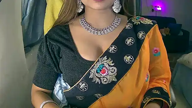 Cute-Tara online show from October 2025 02:29:01 PM