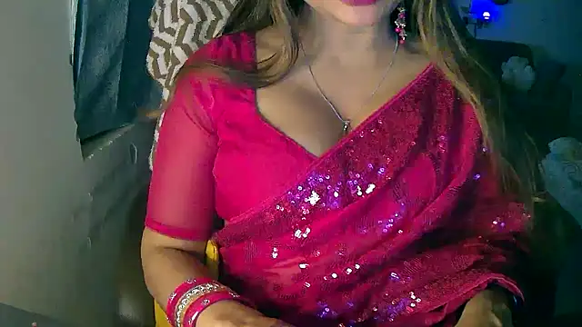 Cute-Tara online show from November 2025 05:17:01 PM