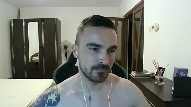 Snapshot of mu5clemania2 chatting on June 2026 08:51:01 PM mu5clemania2 online show from June 2026 08:51:01 PM