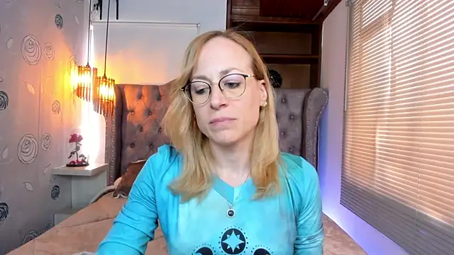 Snapshot of SammySanders chatting on January 2025 05:13:02 PM SammySanders online show from January 2025 05:13:02 PM