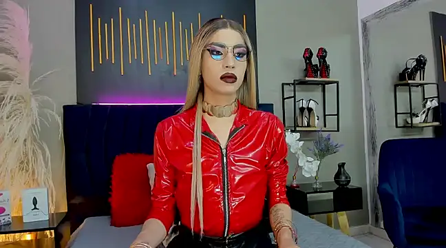 BrianaSchafer online show from December 2024 10:01:02 PM