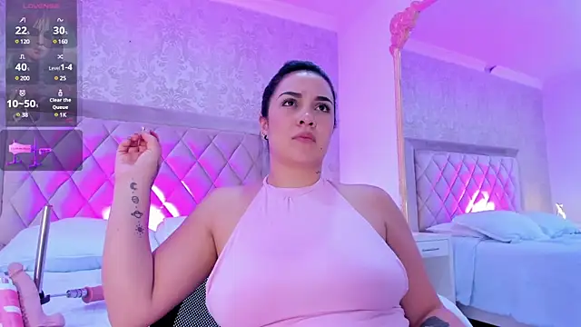 brianaGuzman online show from January 2025 05:03:01 PM