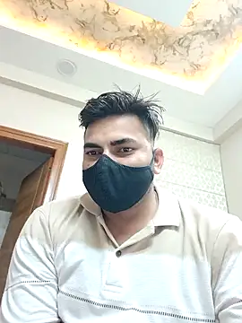 Snapshot of aaliya_bhattt chatting on January 2025 02:03:02 PM aaliya bhattt online show from January 2025 02:03:02 PM