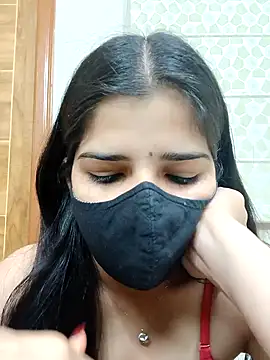 Snapshot of aaliya_bhattt chatting on February 2025 09:10:01 AM aaliya bhattt online show from February 2025 09:10:01 AM