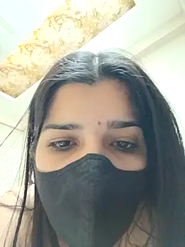 Snapshot of aaliya_bhattt chatting on February 2025 12:15:02 PM aaliya bhattt online show from February 2025 12:15:02 PM