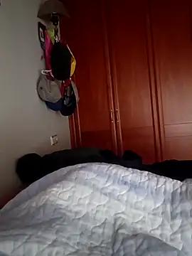 AAngel20 online show from October 2025 04:38:01 PM