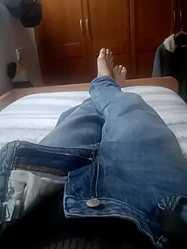 AAngel20 online show from November 2025 06:46:02 PM